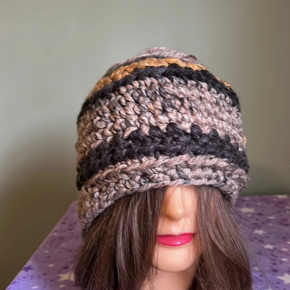 Chic Crochet chunky newsboy medium new hot - Picture 9 of 10